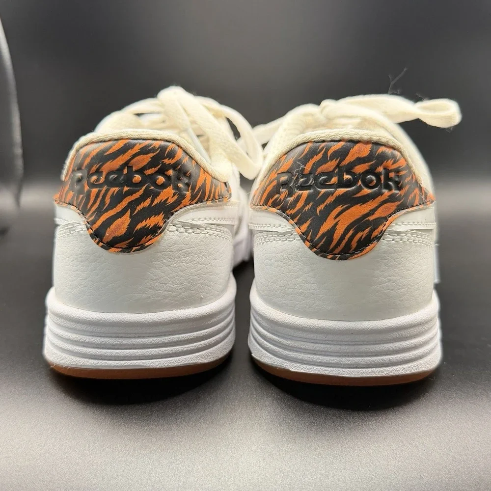 Reebok Women's Club MEMT White Tiger Stripe Tennis Shoes Sneakers Size 8.5